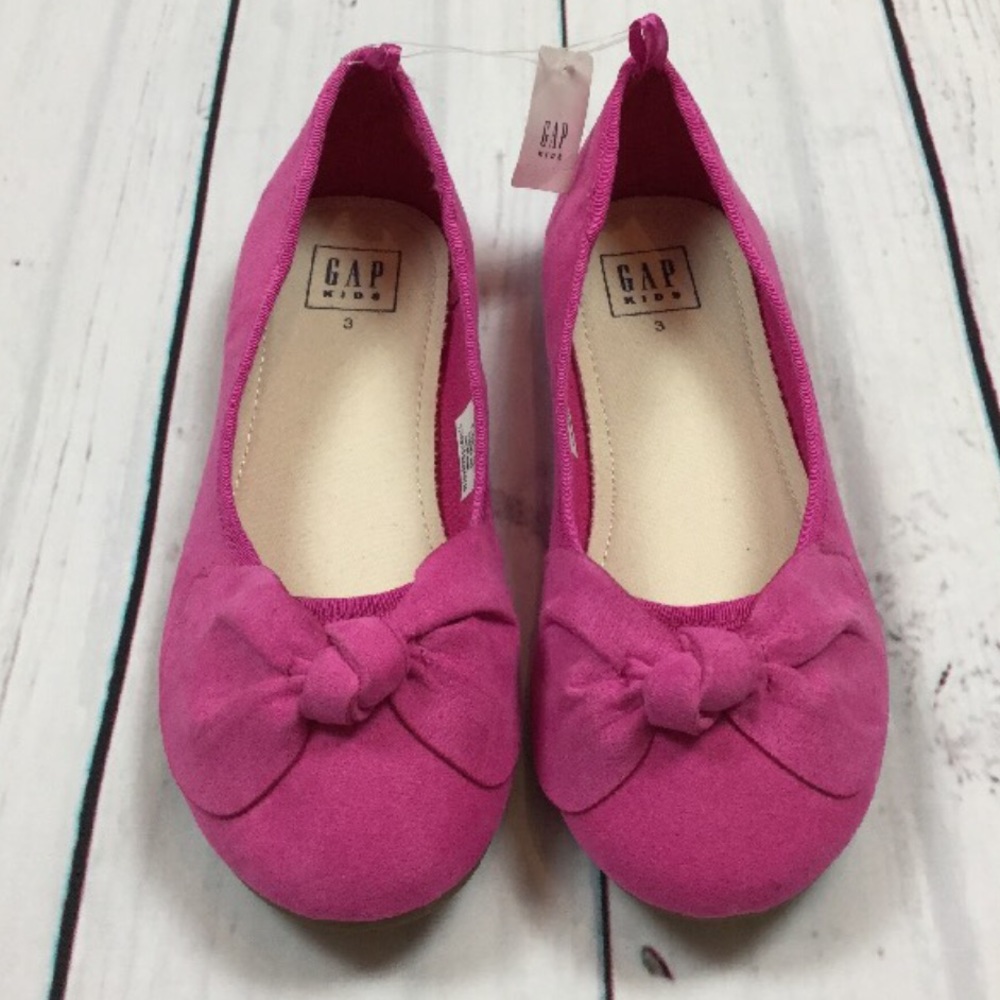 Gap Girls 4 Pink Faux Suede Slip-On Shoes - Picture 2 of 3